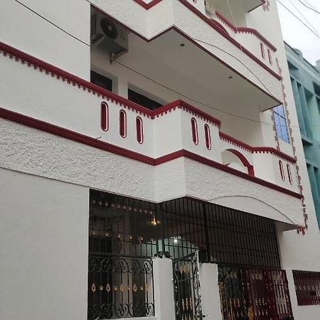 Villa Souhayl Homestay Pondicherry Bagian luar foto